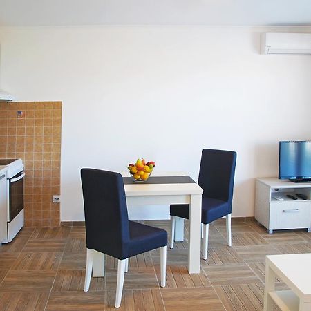 Apartmani Tivat Kaludjerovic Chambre photo